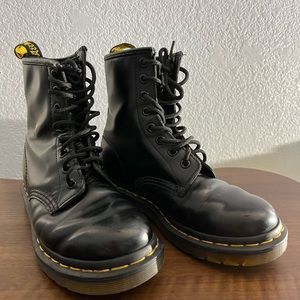 Dr. Martens 1460 Women’s Lace Up Boots Size 5